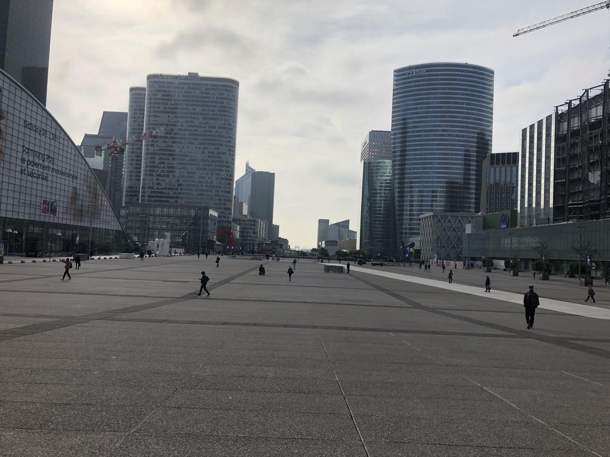 Hotel De Paris La Defense พูโต ภายนอก รูปภาพ